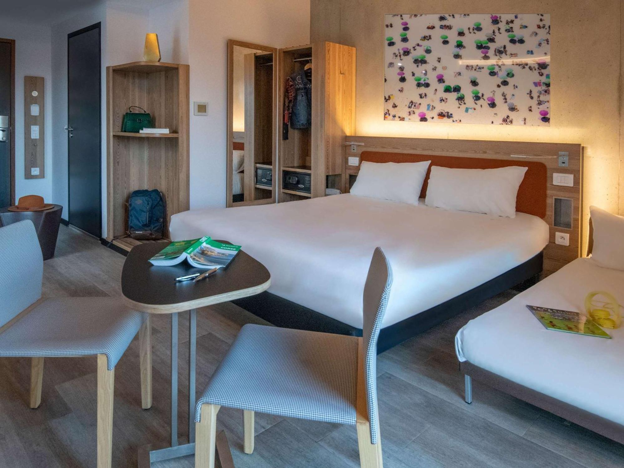 Hotel ibis Styles Ajaccio Napoleon Zewnętrze zdjęcie